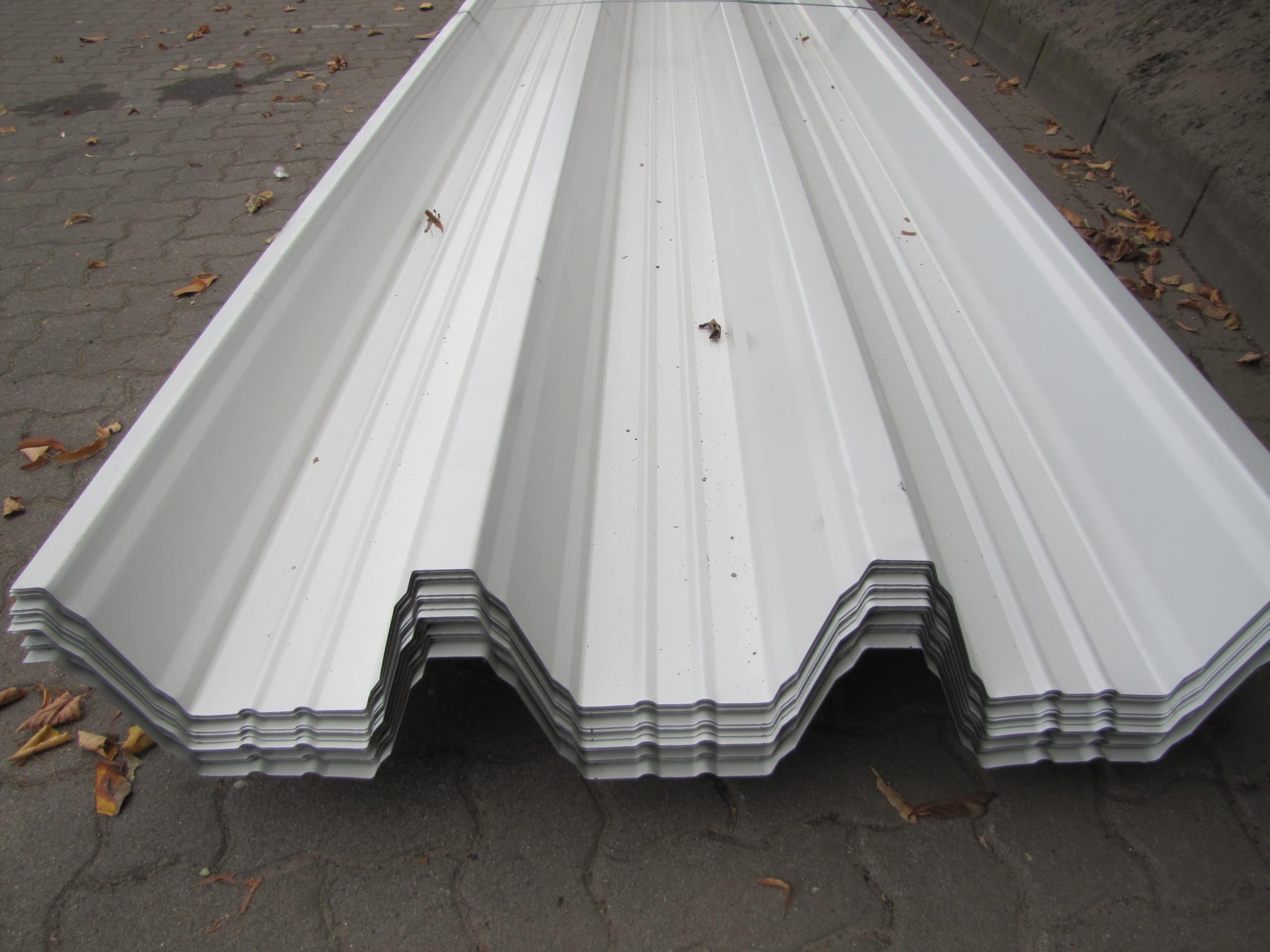 10,77 €/qm Sonderposten Trapezbleche Stahl Wellblech 0,6mm Dachplatten grau